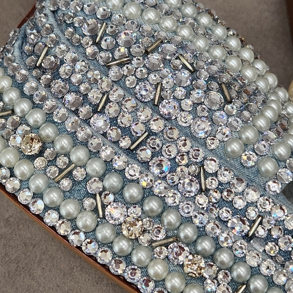 Azalea Wang Dress Sandals 10 White Pearls Beaded Something Blue Chunky New $150 - Picture 8 of 16